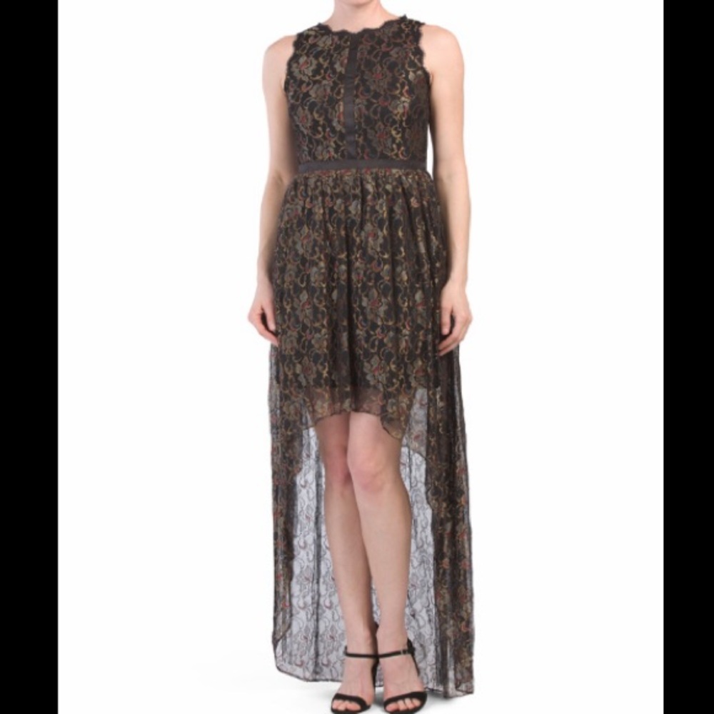 Adrianna Papell NWT gown